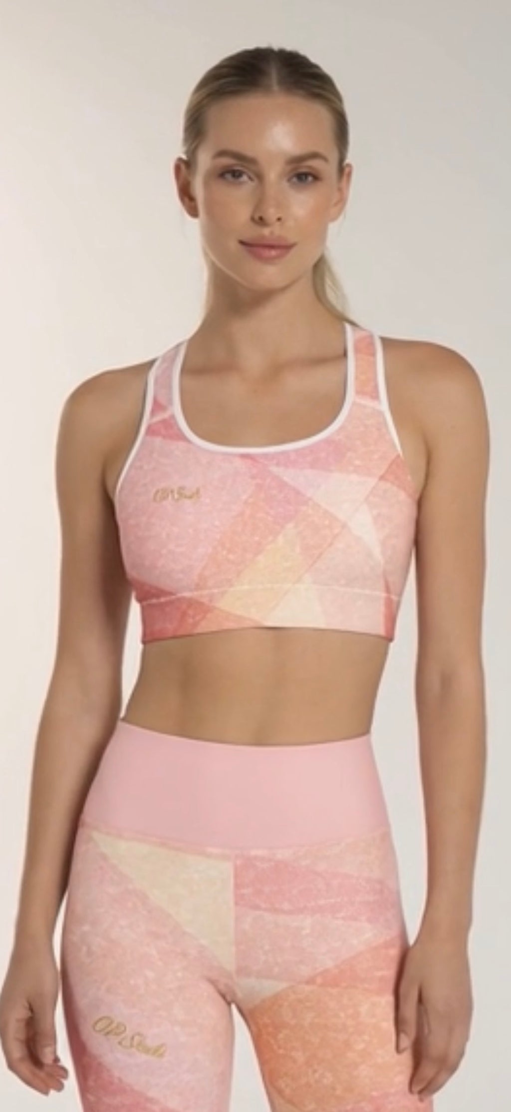 SORBET Peach Cream — Sports Bra